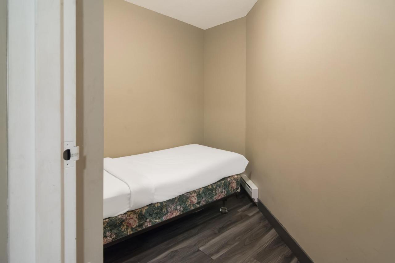 Canadas Best Value Inn & Suites Kamloops Exterior foto